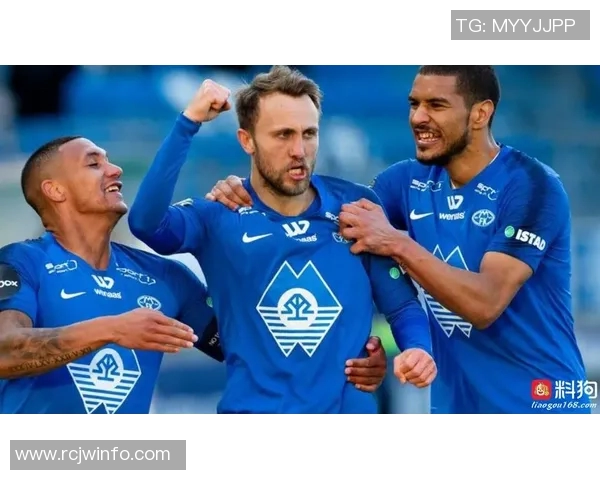 莫尔德与贝尔格的激烈对决谁能在赛场上笑到最后